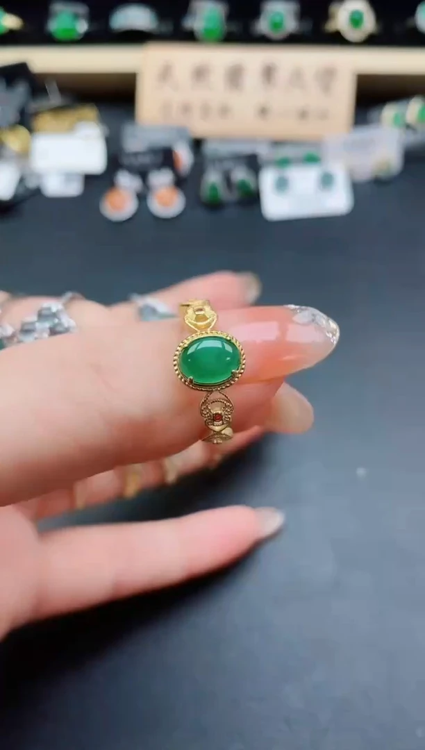 银S925镶嵌戒指翡翠1