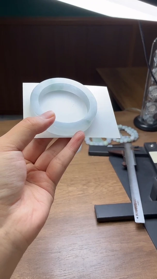 未镶嵌手镯定制翡翠蜗*定制