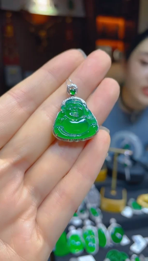 翡翠18K金镶嵌颈饰/127446天然A货翡翠佛公吊坠