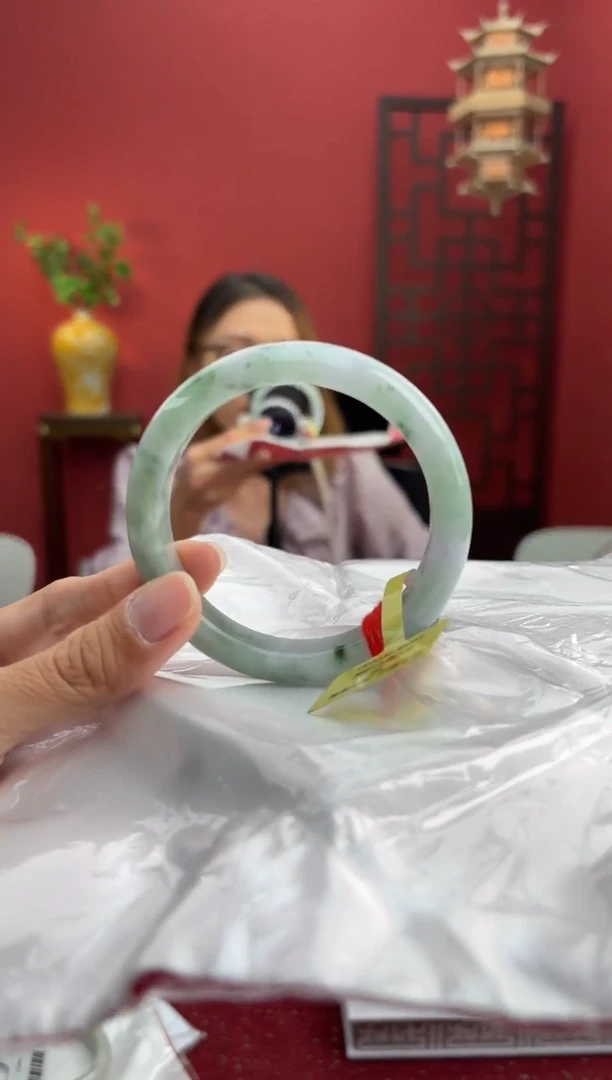 未镶嵌手镯翡翠翡翠手镯