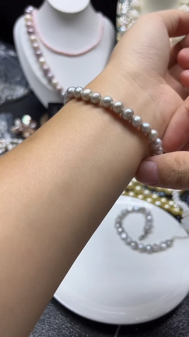 颈饰未镶嵌淡水珍珠多人