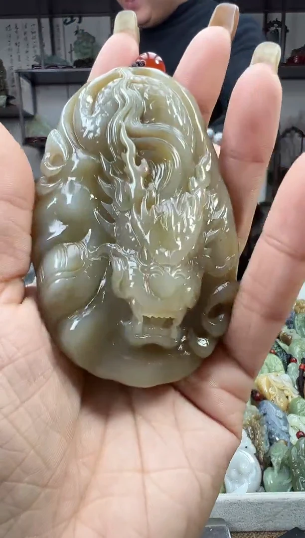 未镶嵌和田玉把件1