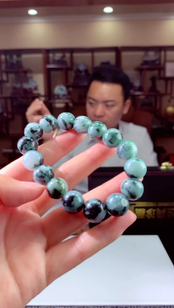 【闪购商品】定制翡翠未镶嵌天然A货翡翠（拍一发一）