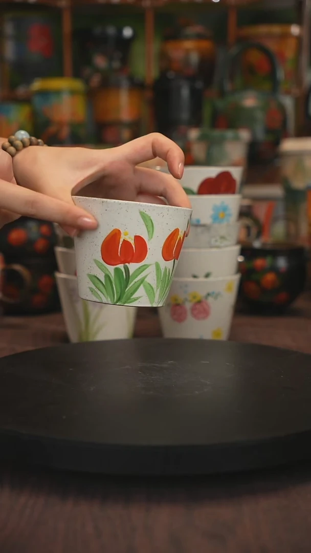 杯子手绘釉下彩