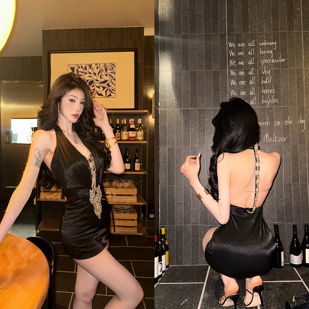 牛牛【轻熟女】法式性感辣妹纯欲气质钉钻露背连衣裙N25Q30334