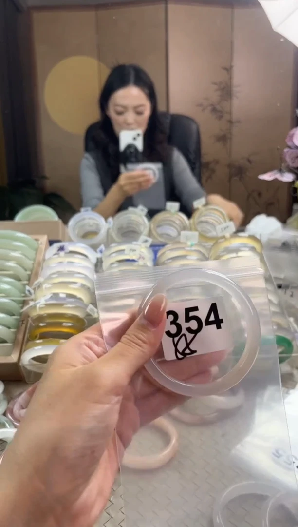 手镯玛瑙/玉髓未镶嵌354