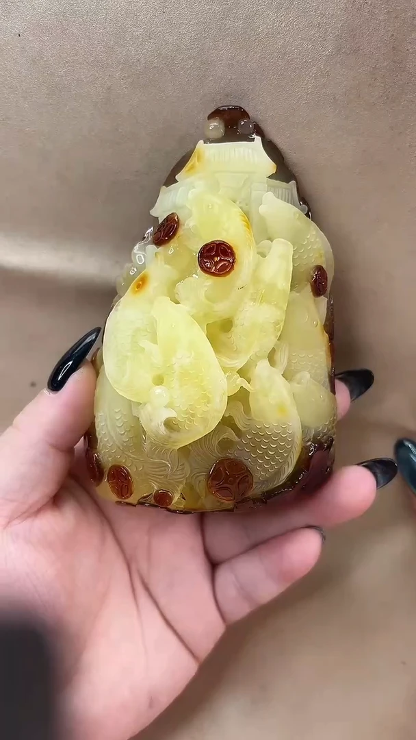 琥珀颈饰未镶嵌吊坠