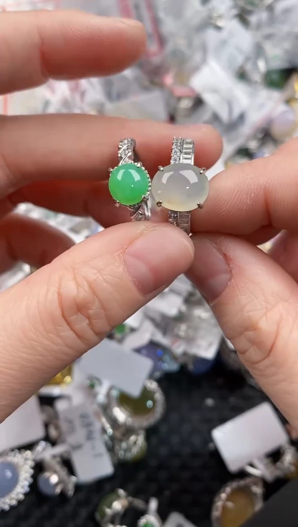 银S925镶嵌戒指翡翠222               9