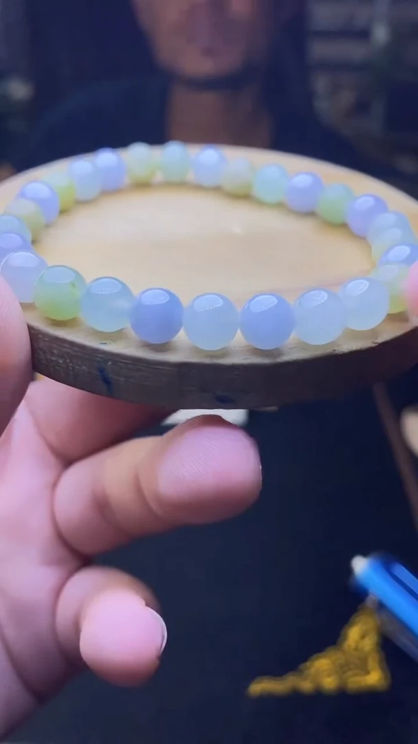 定制翡翠未镶嵌天然缅甸A货翡翠，多样性发货，拍一发一