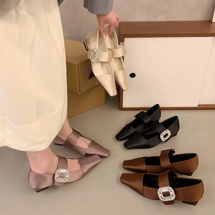 复古气质水钻浅口单鞋女2025新款春季韩版法式高级跟低跟玛丽珍鞋