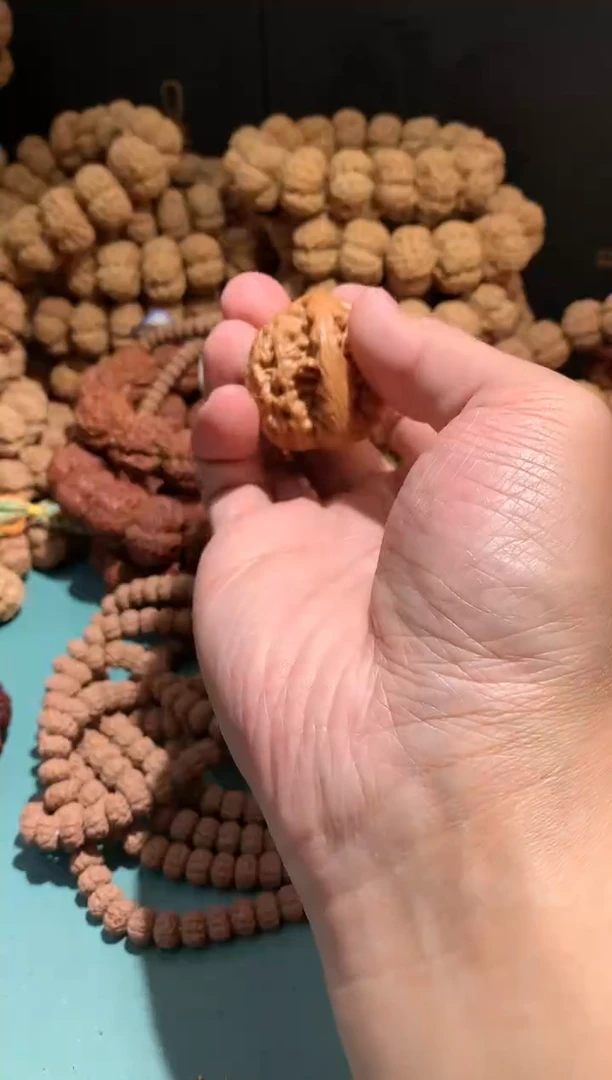 【闪购商品】文玩核桃吊坠8655555555