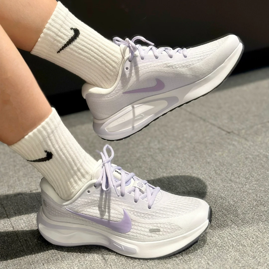 Nike Journey Run 舒适百搭防滑耐磨 跑鞋 女款 白紫色 FJ7765113