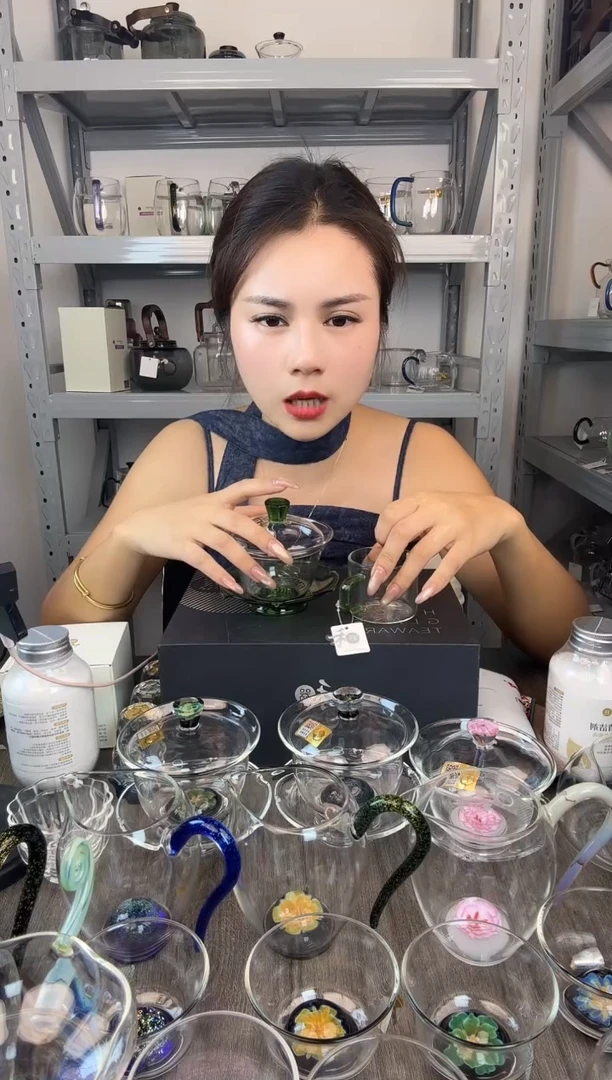 水晶玻璃无盖款狙*手禾器 荷叶盖碗 湖绿色