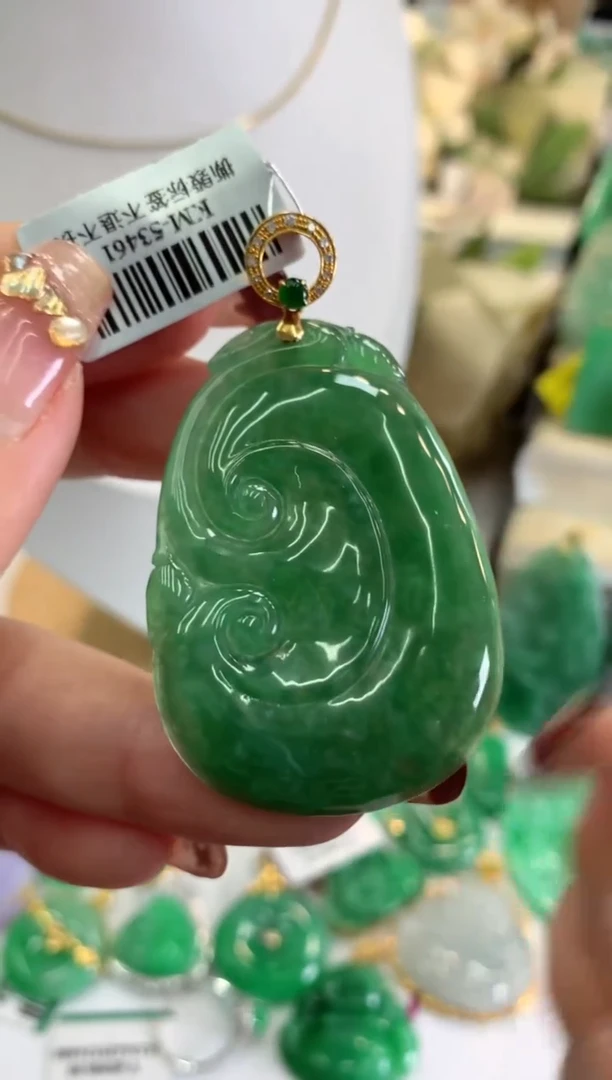 【闪购商品】翡翠吊坠(不含链)18K金镶嵌挂件