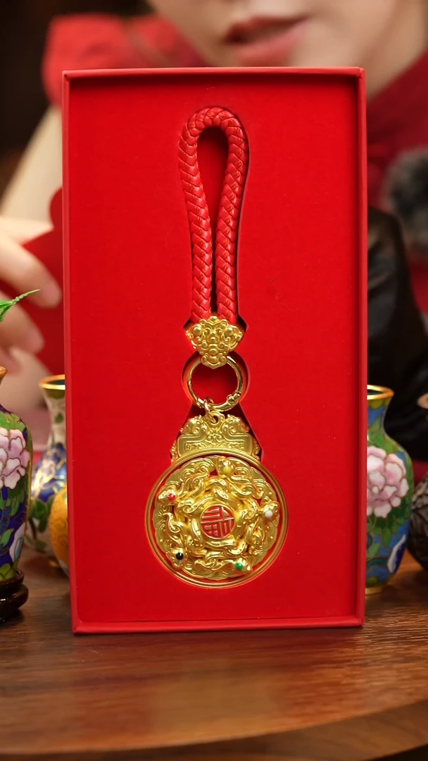 黄铜珐琅彩 腰缠万贯手摆件