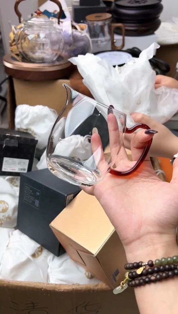 禾墨清辰茶海琥珀色