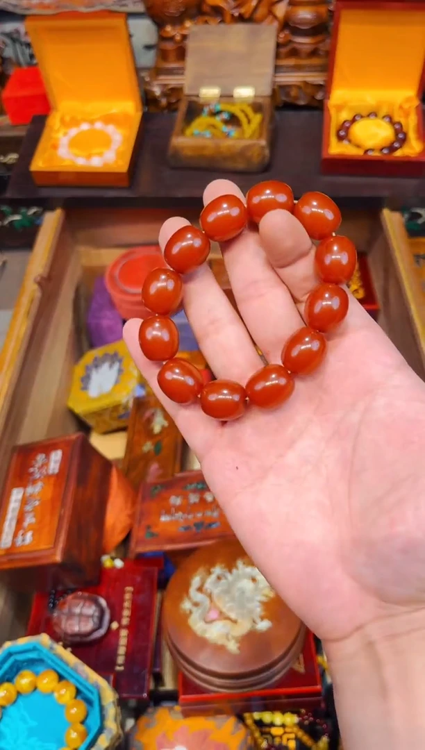 未镶嵌蜜蜡裸石A瑞哥专属高端精品50