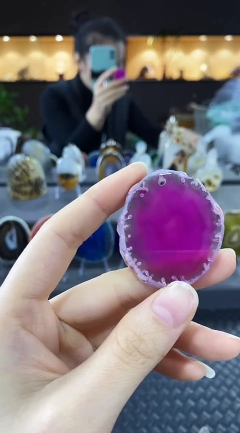 未镶嵌颈饰玛瑙/玉髓大**?玛瑙