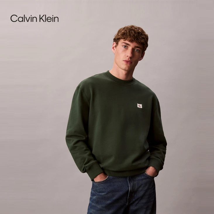 CK Jeans25秋季新款男士休闲通勤字母贴布绣纯色圆领内搭针织卫衣