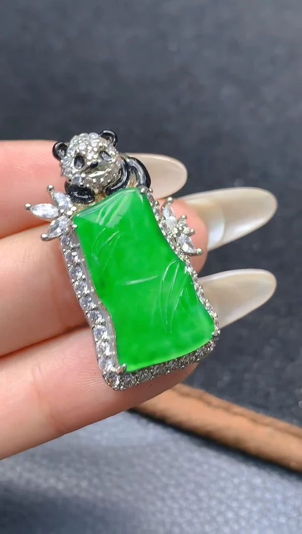 未镶嵌挂件翡翠天然翡翠