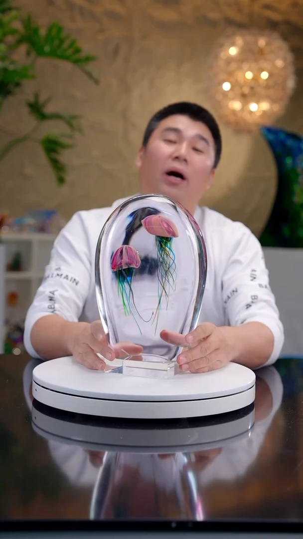 摆件金粉色设计款双头水母摆件