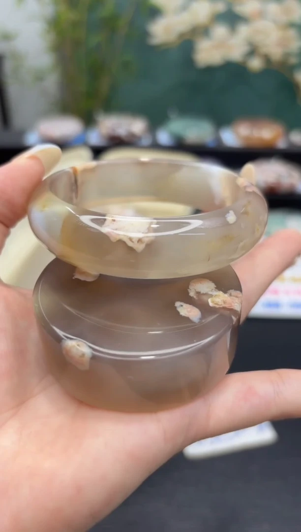 未镶嵌手镯石英质玉C55(59圈赠送镯心)