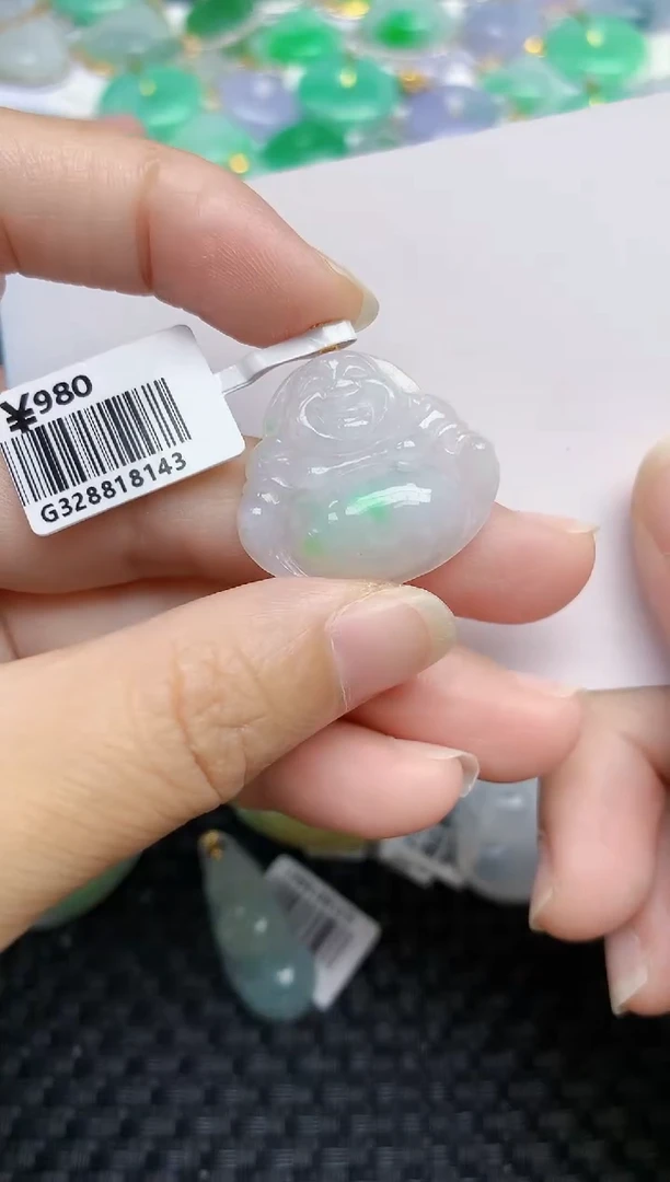 翡翠18K金镶嵌颈饰天然翡翠A货