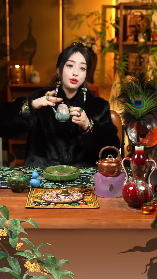 景德镇陶瓷摆件10