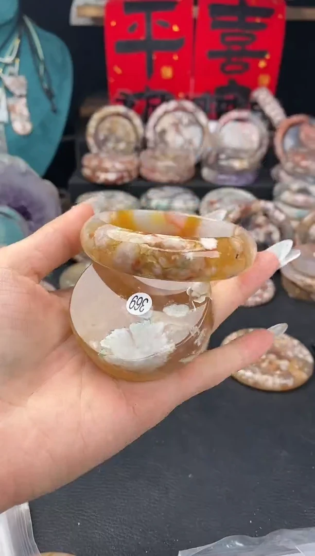 【闪购商品】石英质玉手镯（圆镯）未镶嵌60