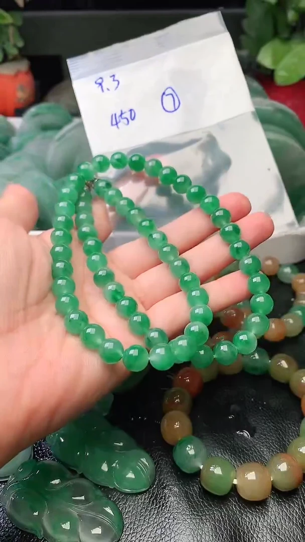 定制石英质玉（非洲翠）项链9.3mm