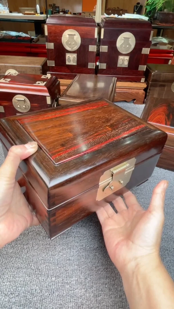 木处理大红酸枝面包盒