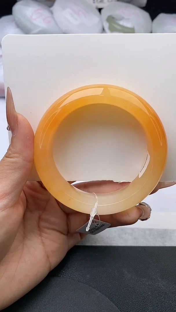 未镶嵌手镯石英质玉w135-HHB55+