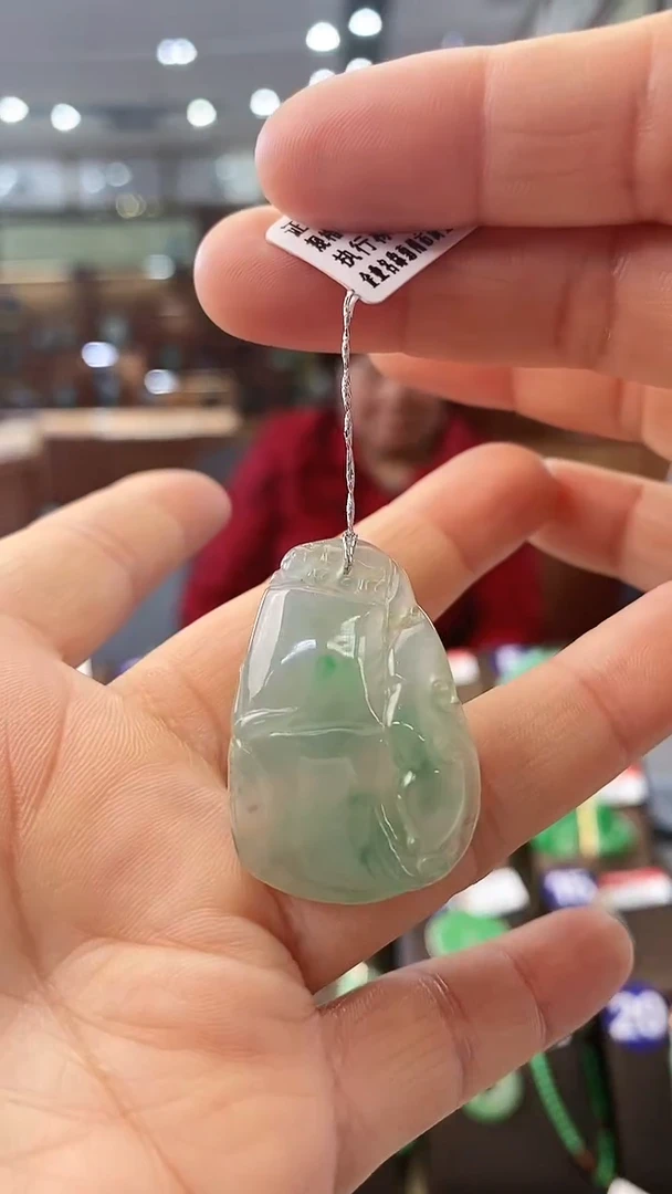 【闪购商品】翡翠颈饰未镶嵌竹节