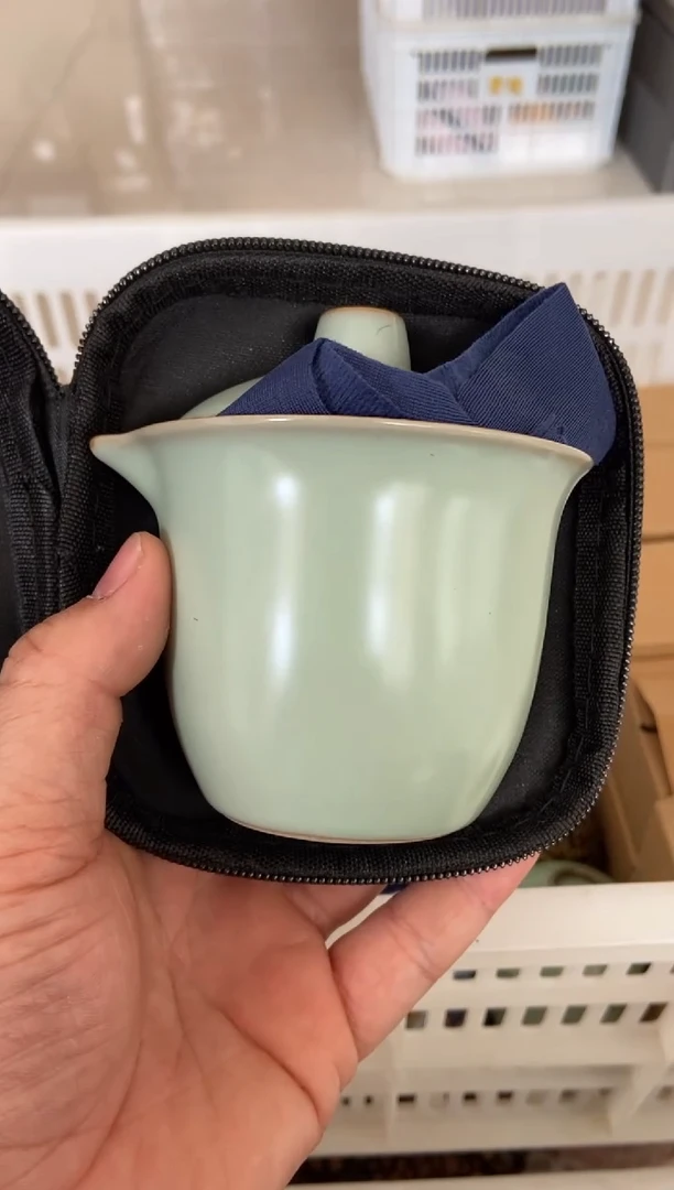 杯无运费险有瑕疵的摄影的产品有使用过的痕迹有点脏介意勿拍