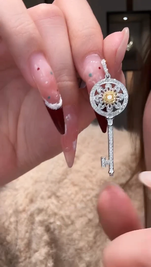 铂Pt950镶嵌吊坠（不含链）钻石AF0752-PT