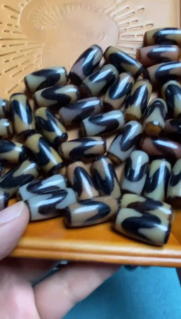 玛瑙/玉髓288未镶嵌-06013 多样性发其一