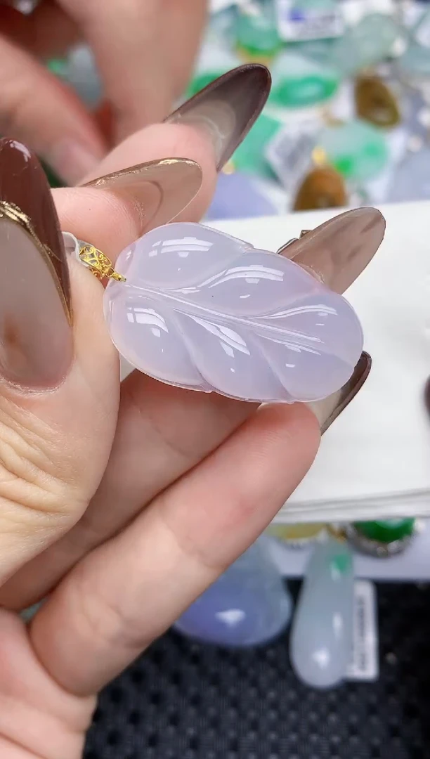 颈饰18K金镶嵌翡翠138   天然翡翠A货  百元以上9米证书费自理