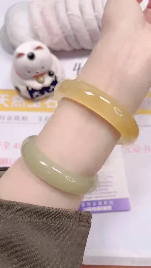 石英质玉手镯未镶嵌a110-60