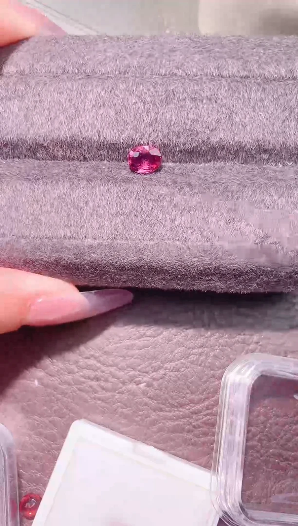 未镶嵌裸石碧玺粉碧玺0.95CT