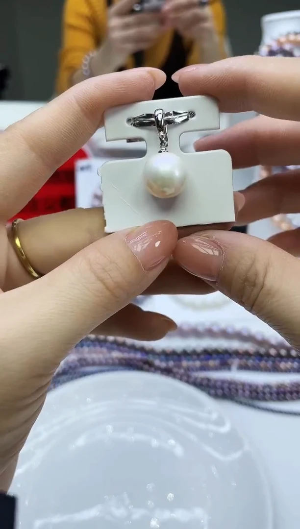 未镶嵌吊坠淡水珍珠白色系吊坠