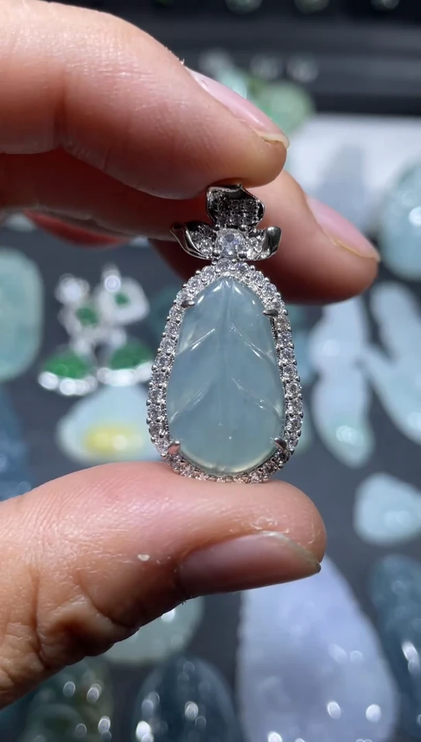 吊坠(不含链)未镶嵌翡翠天然翡翠A货