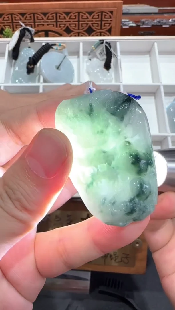 未镶嵌挂件翡翠A货翡翠多样性孤品