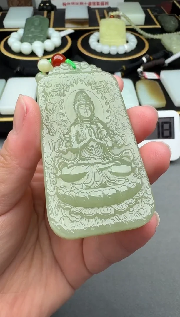 颈饰未镶嵌和田玉4