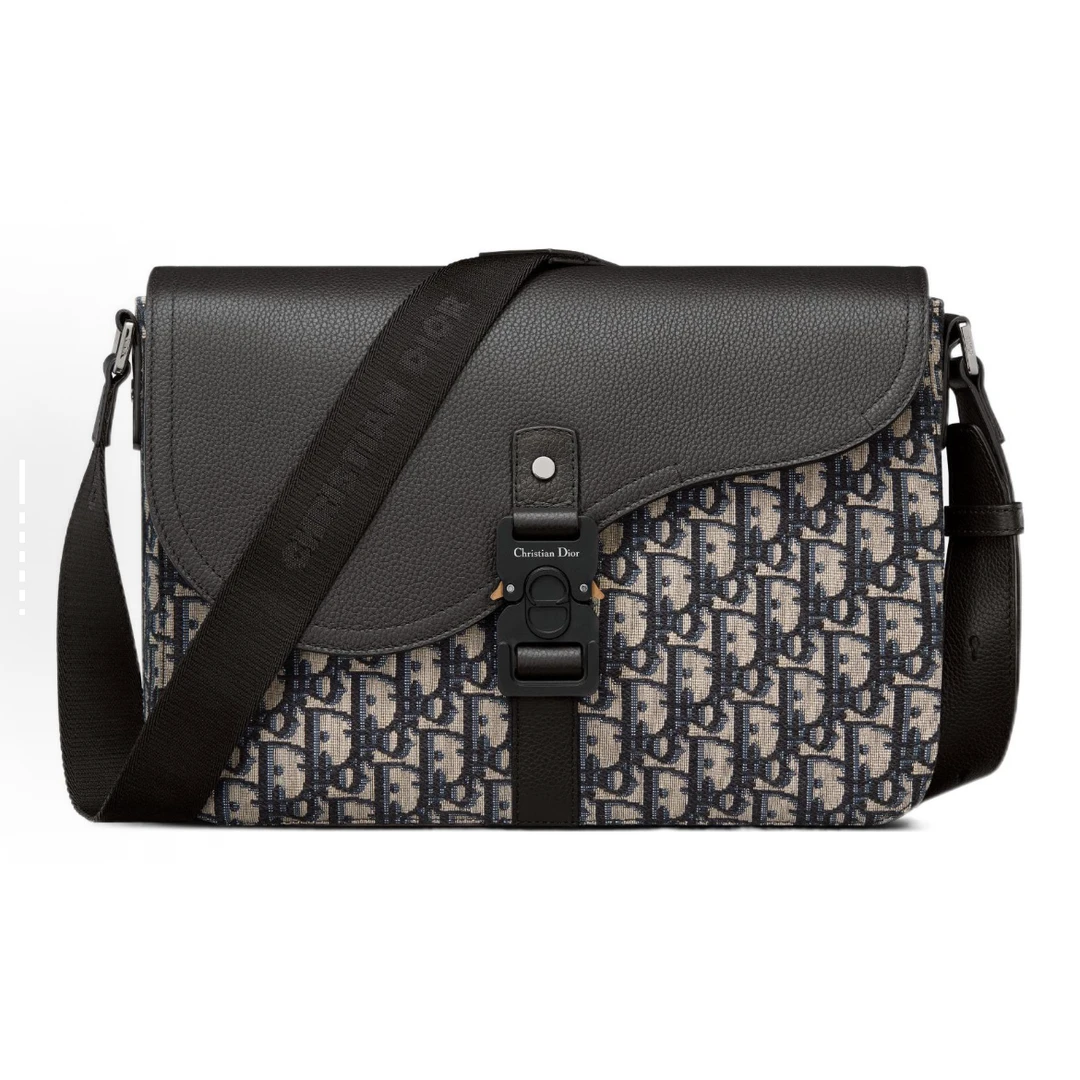 未使用 DIOR/迪奥 新款技能扣老花刺绣翻盖马鞍斜挎包 大号