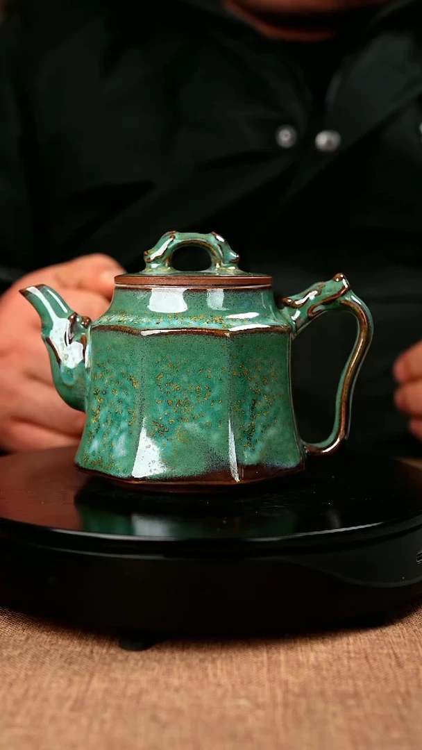 【闪购商品】332#国工一级品原矿钧瓷炉钧釉龙尊壶