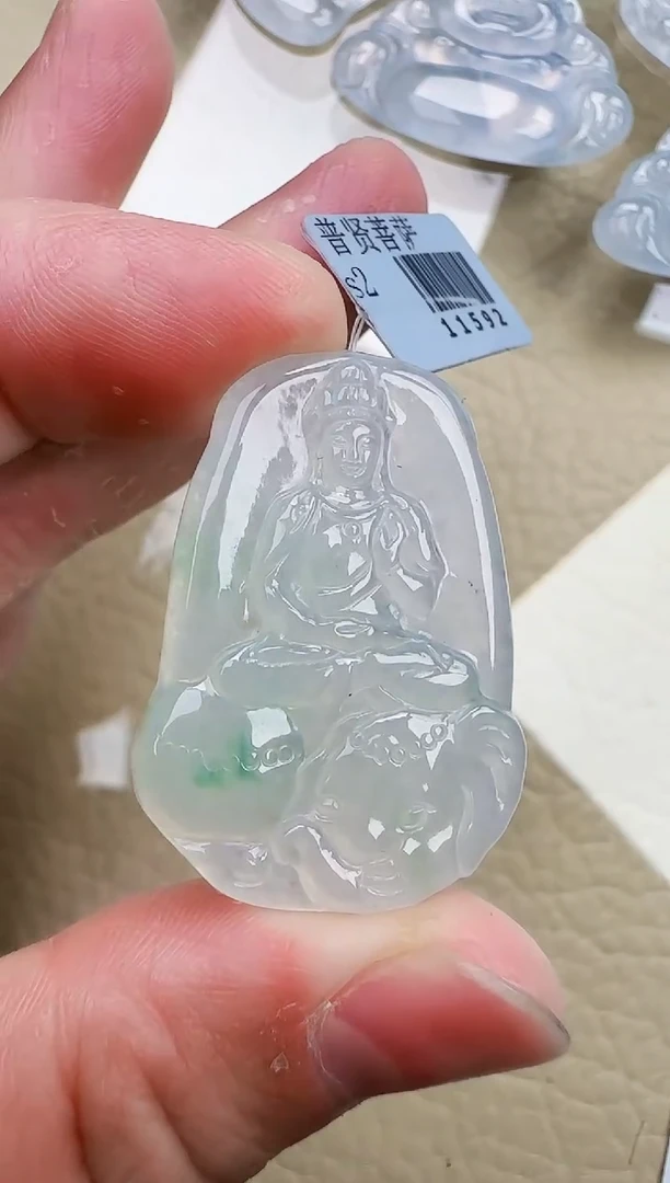 颈饰未镶嵌翡翠缅甸翡翠a货