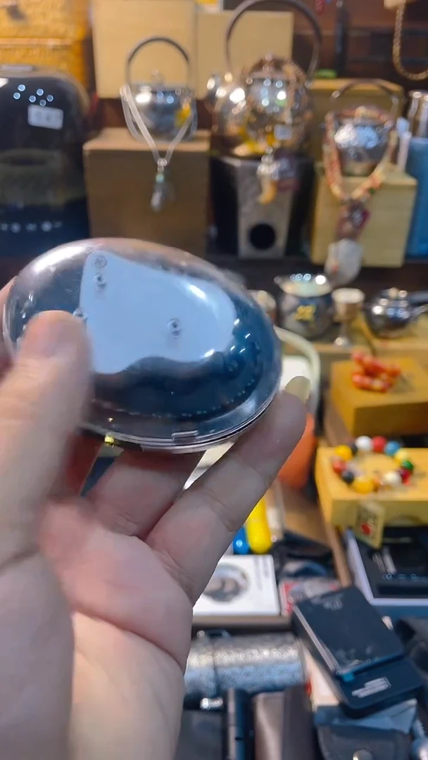 瓷片闪购商品 如图所示