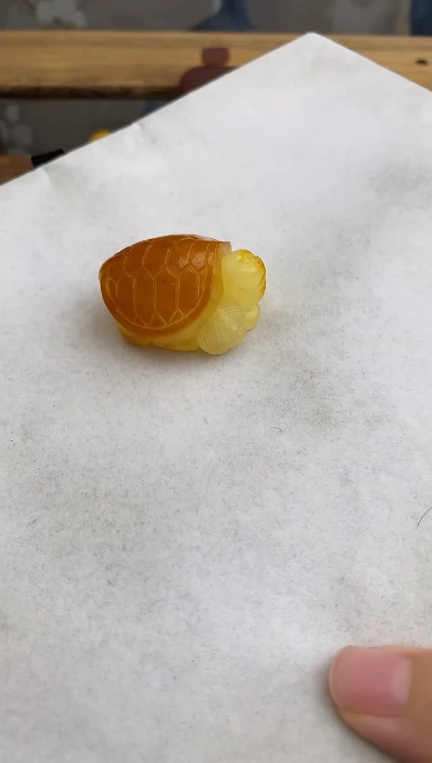 定制琥珀未镶嵌10720212-吊坠