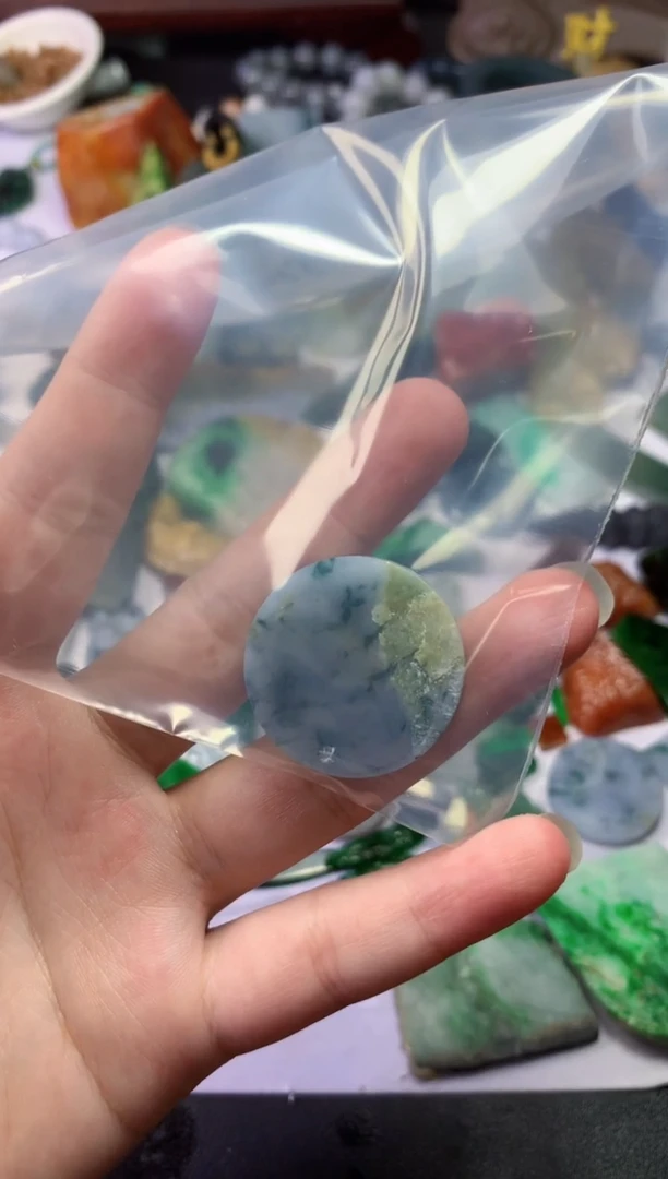 颈饰未镶嵌翡翠隆**8038天然翡翠