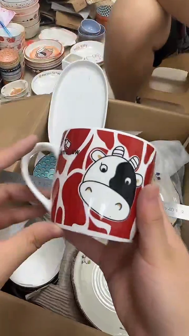 瓷您好，咱家是20包邮，